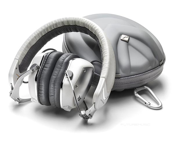 Zoom ind Manners Electrify V-Moda XS Headphones Review